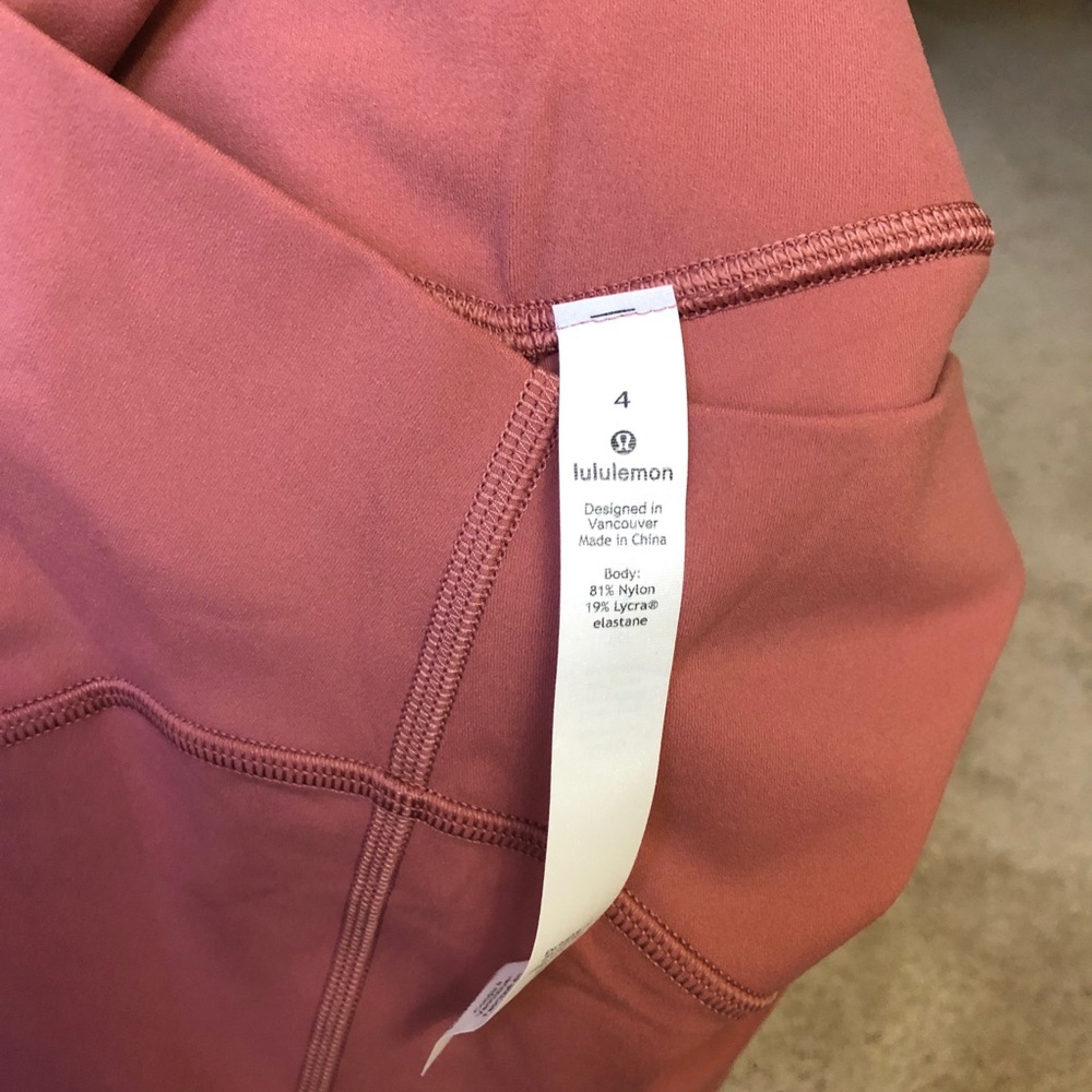 Lululemon Unlimited High Rise Tight 25’’